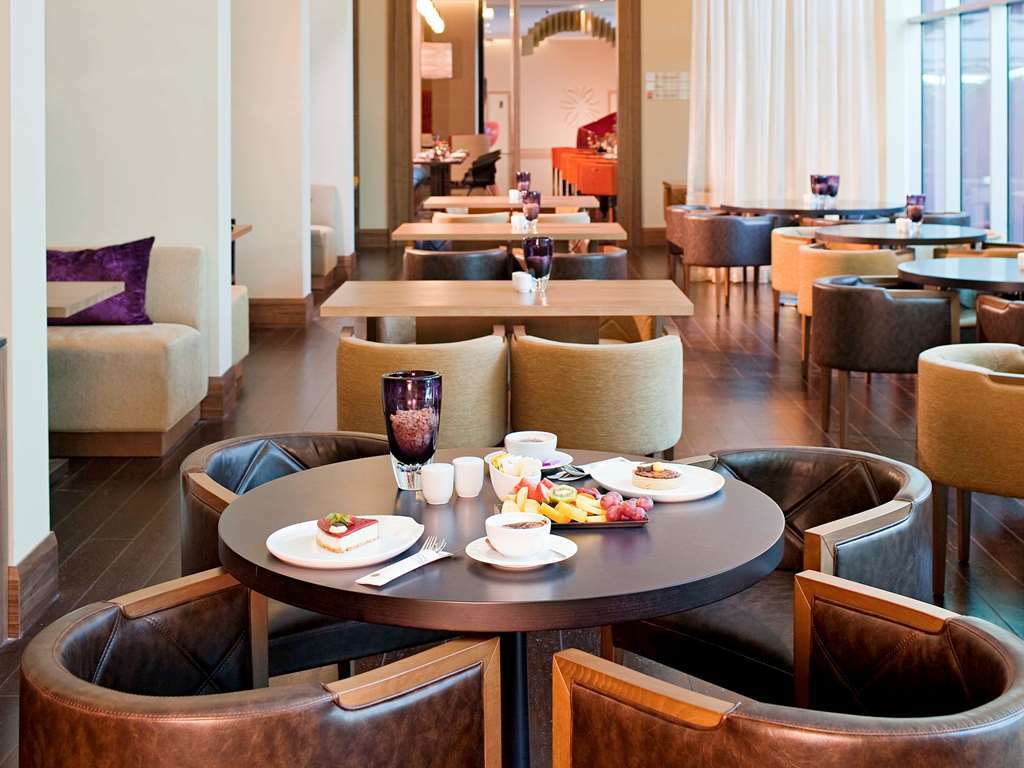 Novotel Suites Mall Avenue Dubai Restaurant billede